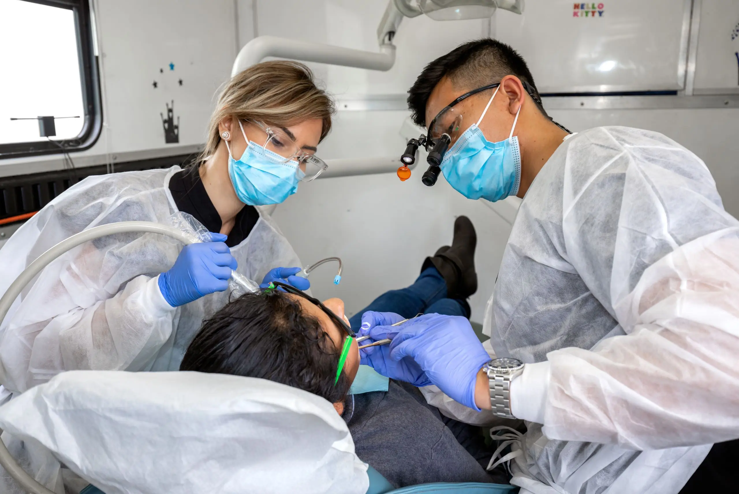 Read more about the article USC Mobile Dental Clinic Provides Dental Care to Underserved Communities in Southern California